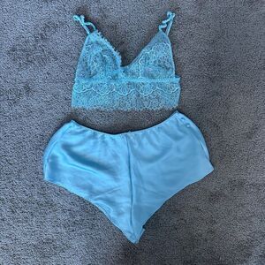 NWOT Victoria’s Secret Set